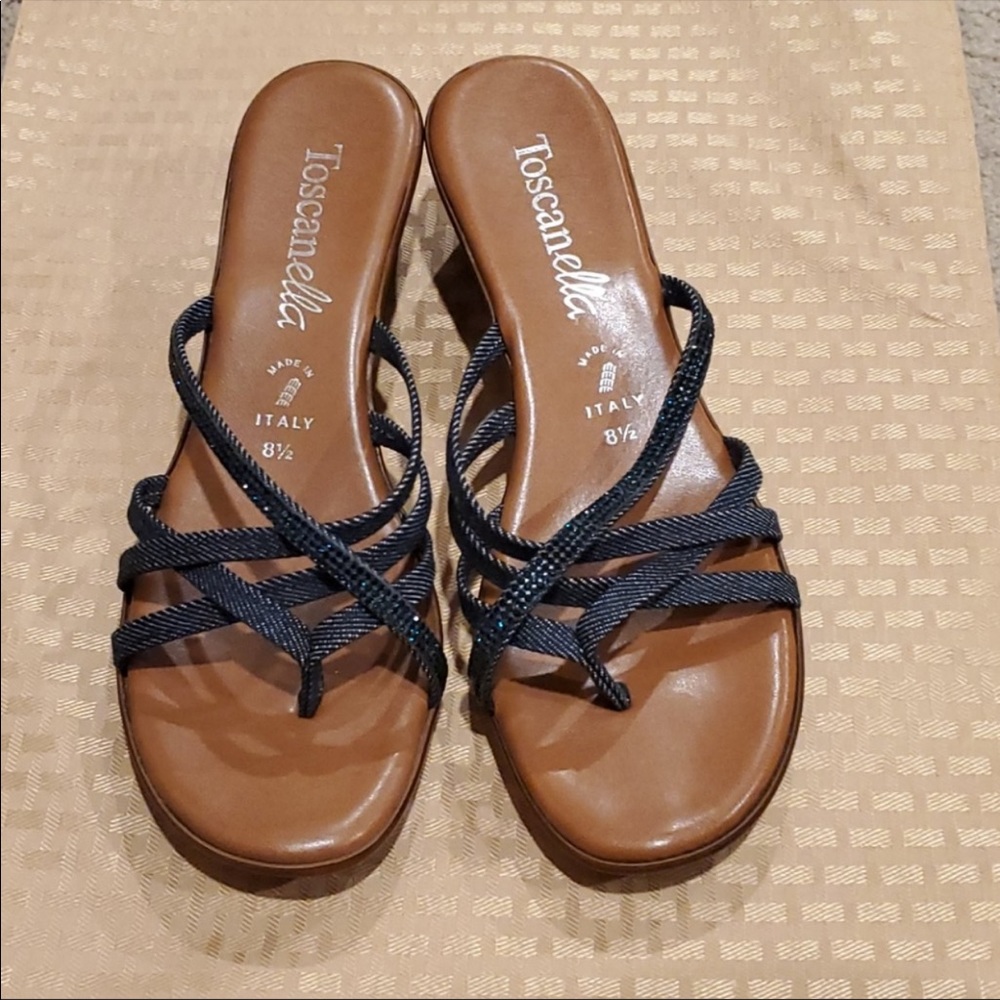 Denim sandals with a little sparkle! Reposh!